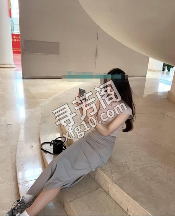 颜值：标致妩媚浪女 地方 铜山区 年龄 24 颜值： 8 600 项目 全套项目 2