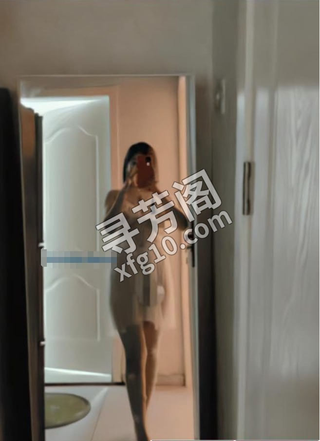 常州性感兼职妹 地方 年龄 25岁-30岁 颜值： 6分 600 项目 漫游，ab面，口活，69，胸推，爱爱 3