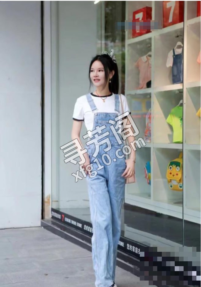 东晓南伊伊 地方 年龄 25岁-30岁 颜值： 6分 400 项目 鸳鸯浴，水中萧，调情，深喉， 乳交冰火 4