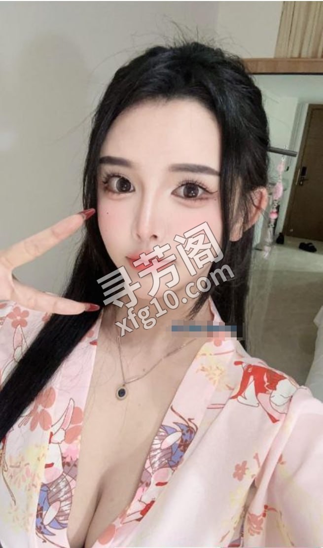 二刷口爆翘臂媛媛 位置 几岁 20岁-25岁 颜值＝ 8分 费用明细 700 项目 鸳鸯浴，KJ，漫游，69 4