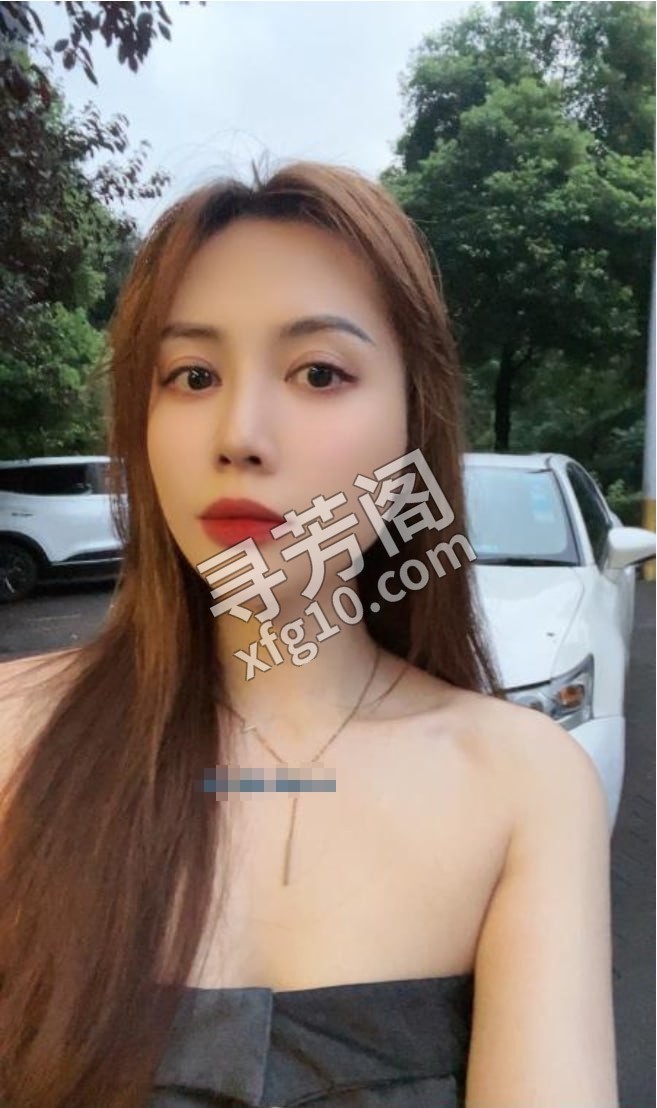 天心极品轻熟少妇乐乐 地方 年龄 25岁-30岁 颜值： 7分 600 项目 漫游 胸推 69 过水 调情 2