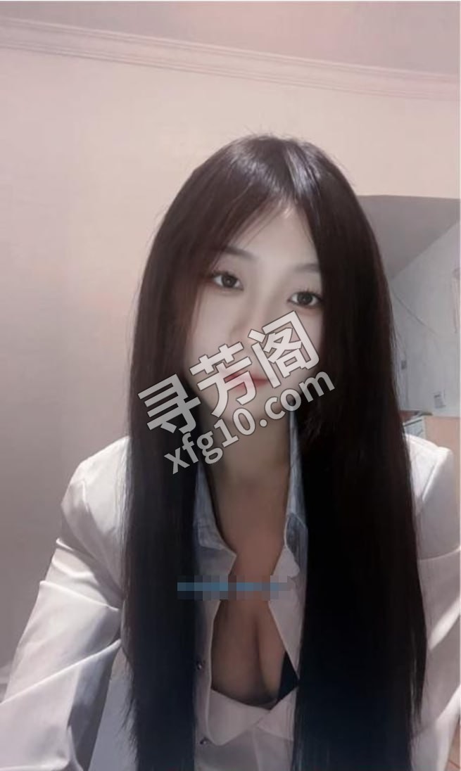天心00后 地方 年龄 20岁-25岁 颜值： 7分 500 项目 胸推 沐浴 69 爱爱 制服，， 2