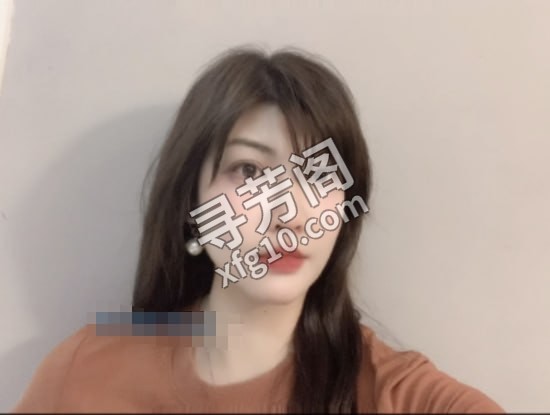 拱墅长腿小芝 位置 几岁 25岁-30岁 颜值＝ 6分 费用明细 800 项目 口、漫游、波推、爱爱 号 3