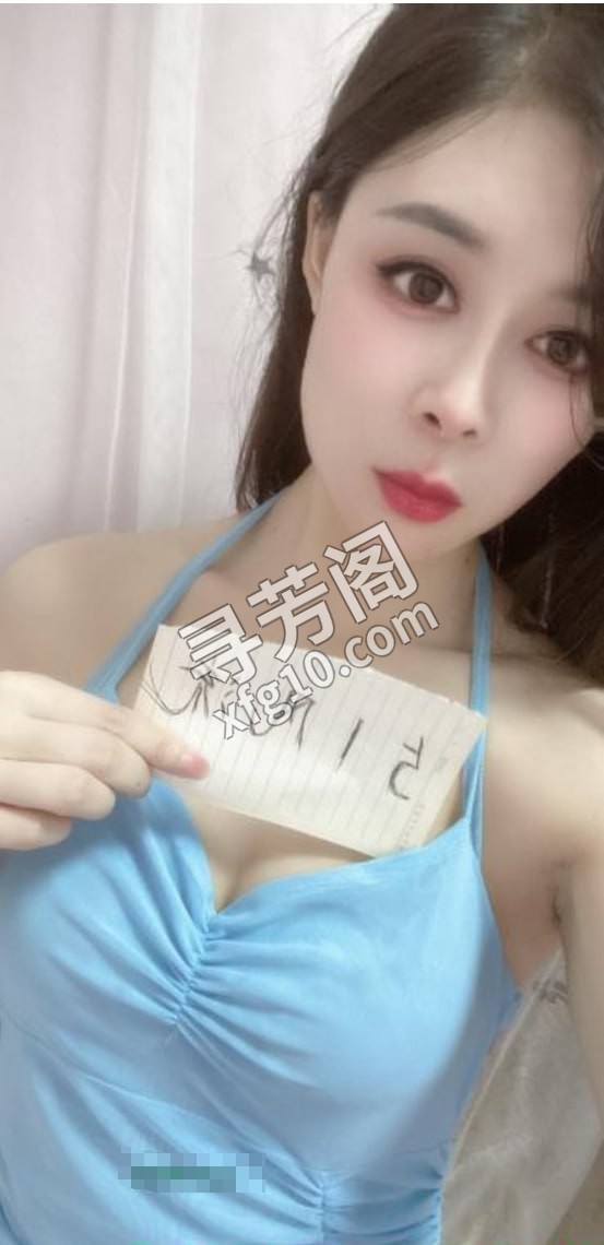 白云妹子kimi 地方 年龄 25岁-30岁 颜值： 6分 500 项目 鸳鸯浴，口活，胸推漫游，制服丝袜，爱爱 2