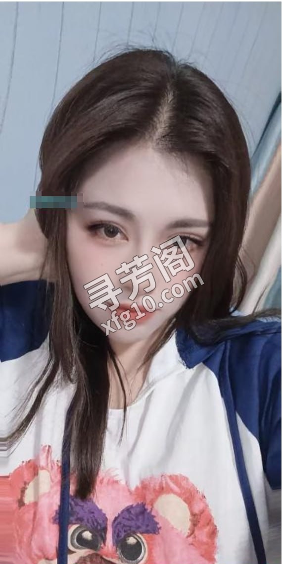 天河小浪妞迎容儿 地方 年龄 25岁-30岁 颜值： 6分 500 项目 老汉推车、观音坐莲，口爆，69，指滑 2