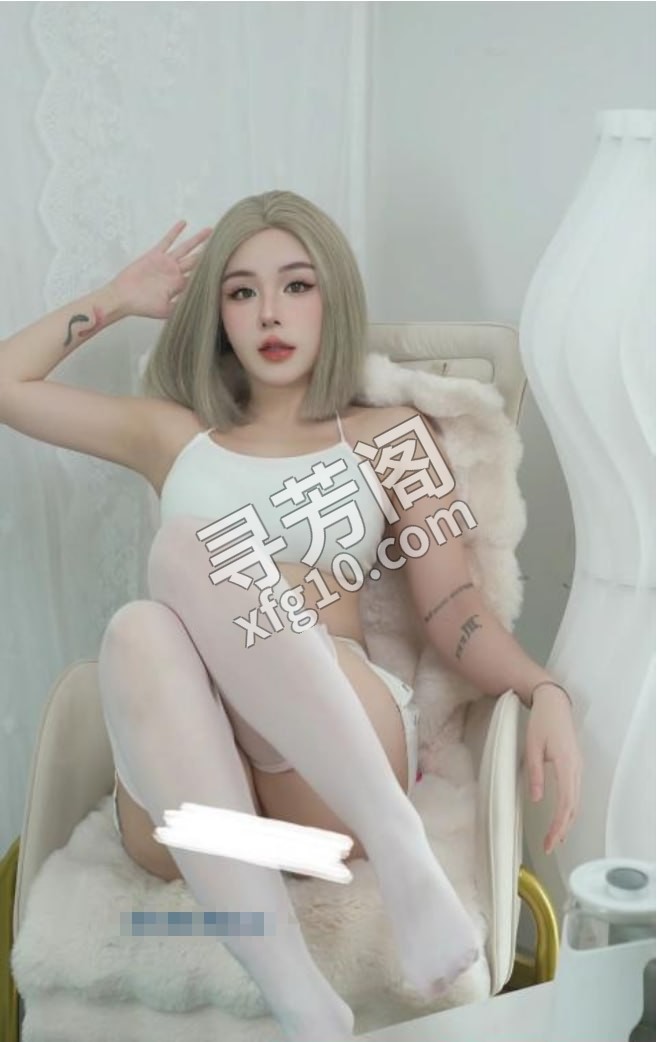 大胸臀肥短发AV女神 地区 闵行区 年龄 25岁-30岁 颜值 6分 价格 800 服务 口爆，胸推，臀推 4
