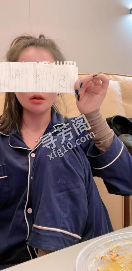 芜湖骚妹 地方 年龄 25岁-30岁 颜值： 6分 600 项目 鸳鸯浴，口，深喉毒龙，六九 2
