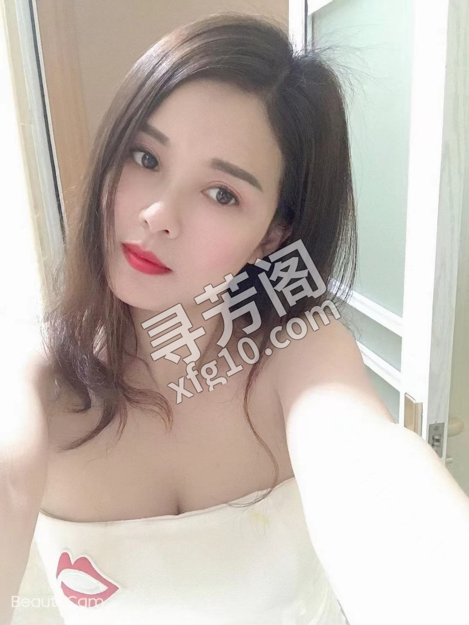 熟女小慧姐 地方 永泰 年龄 30岁-40岁 颜值： 7分 400/1 600/2 项目 十指弹琴，两点一线 2