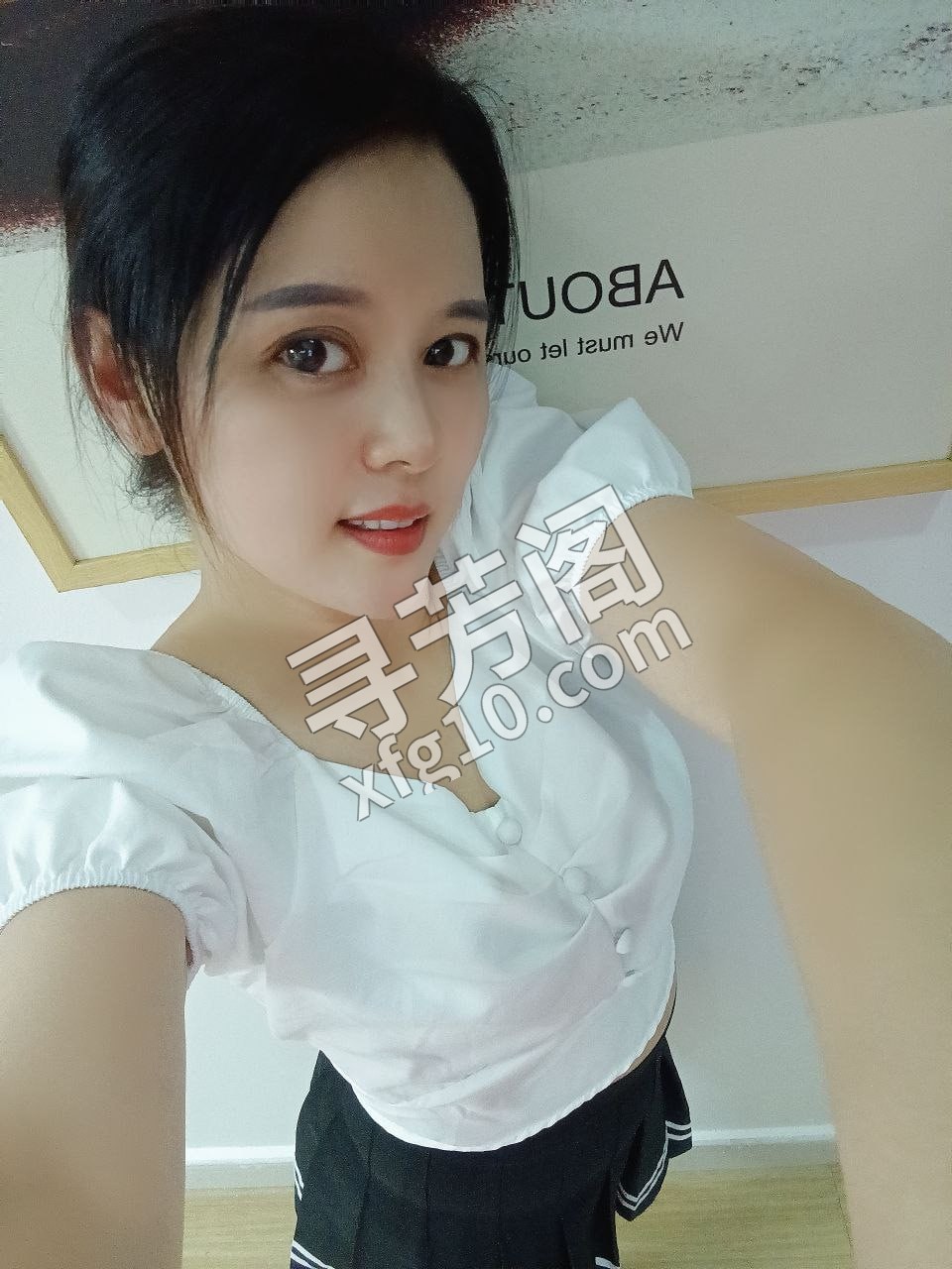熟女小慧姐 地方 永泰 年龄 30岁-40岁 颜值： 7分 400/1 600/2 项目 十指弹琴，两点一线 3