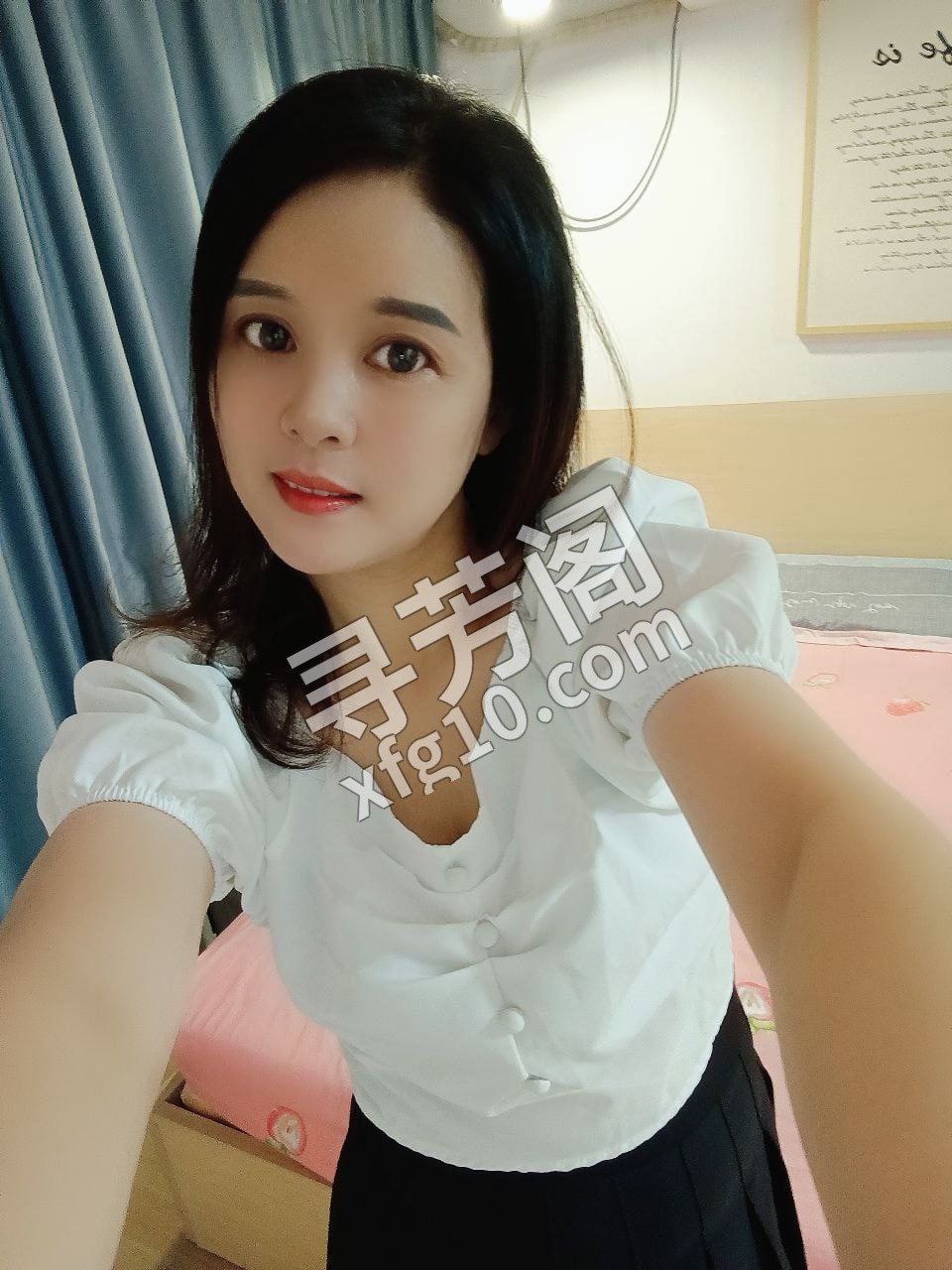 熟女小慧姐 地方 永泰 年龄 30岁-40岁 颜值： 7分 400/1 600/2 项目 十指弹琴，两点一线 4