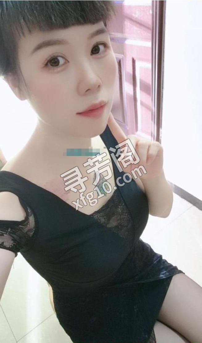 东莞蜜儿可舌吻后入 地方 年龄 25岁-30岁 颜值： 6分 300 项目 调情 舌吻 口爆 69 波推 4