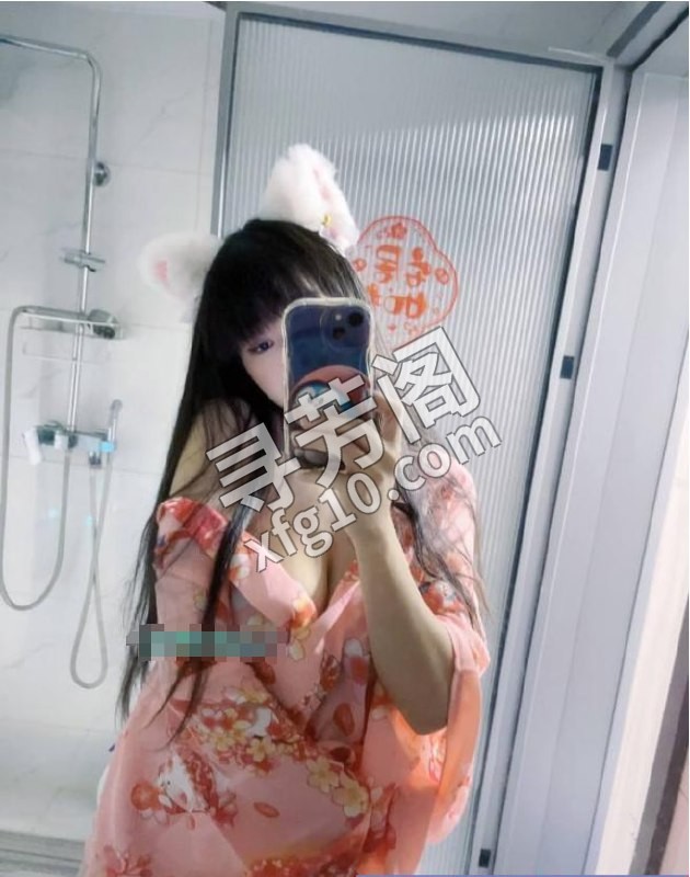 西湖小叶子项目系 地方 年龄 25岁-30岁 颜值： 6分 700 项目 日式项目、皇帝沐浴、水中萧、胸推 2