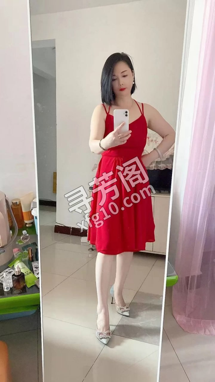 津南少妇慧姐 信息分类：楼凤兼职 地方： -市区 信息来源：朋友介绍 年龄：30-40 颜值：身材：6 3