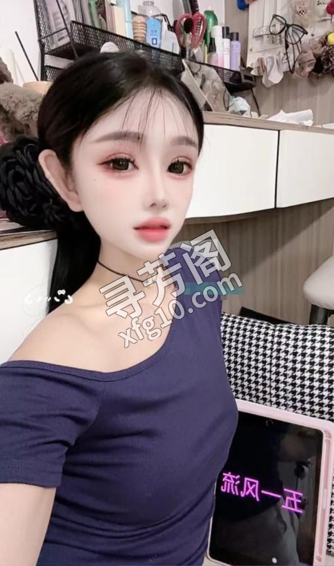 上城小姐姐 地方 年龄 25岁-30岁 颜值： 6分 800 项目 鸳鸯浴，69，舌吻，毒龙，无套口 3