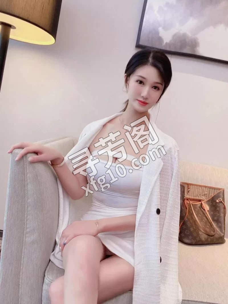 常平白嫩大波长腿妹 信息分类：楼凤兼职 地方：广东省- 信息来源：自己体验 年龄：23岁 颜值：身材：漂亮 3