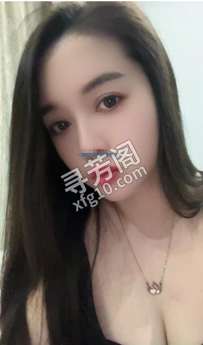 杭州少妇笑笑 地方 年龄 30岁-40岁 颜值： 6分 500 项目 洗澡，胸推，漫游，丝袜，高跟，制服，口活 2