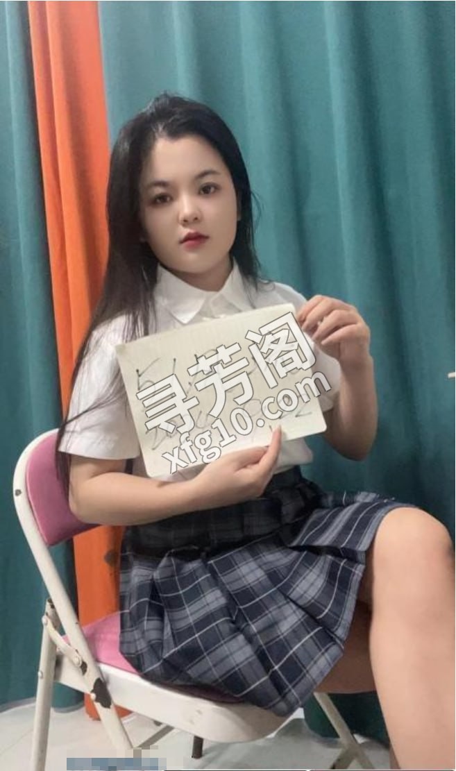 余杭丰满型小灵 地方 年龄 25岁-30岁 颜值： 6分 700 项目 鸳鸯浴，制服丝袜，69吹箫，爱爱 3