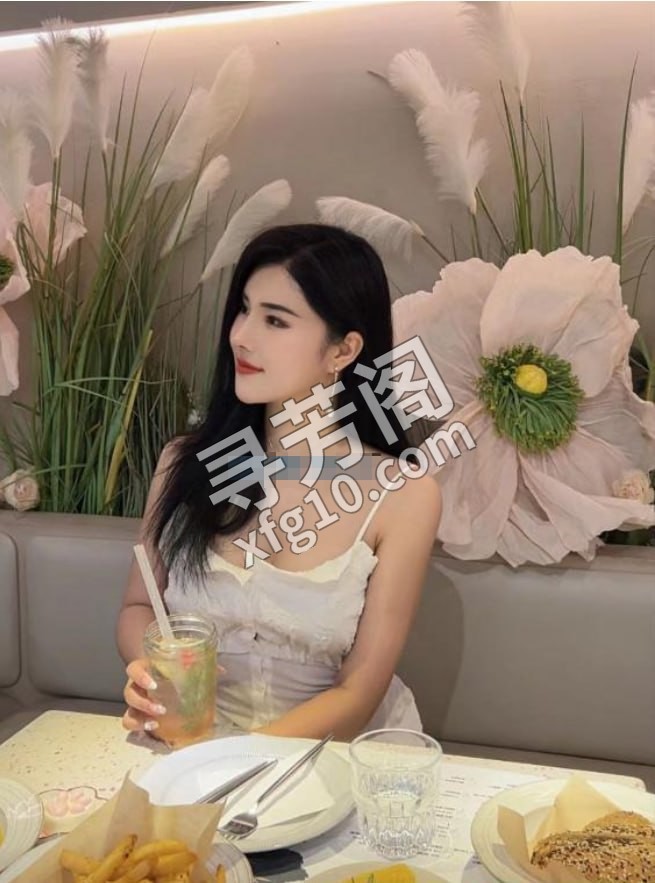 翘臀瘦腰的模特月亮 地方 年龄 25岁-30岁 颜值： 7分 700 项目 指划，波推，69，后入，各种姿势 3