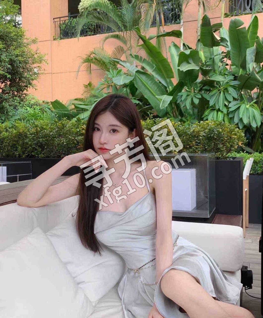 性感小妹被架炮后入操的哇哇叫 地区： 服务人数:1人 价格:800 群 介绍: 诚信营业:学生妹，白虎妹 2