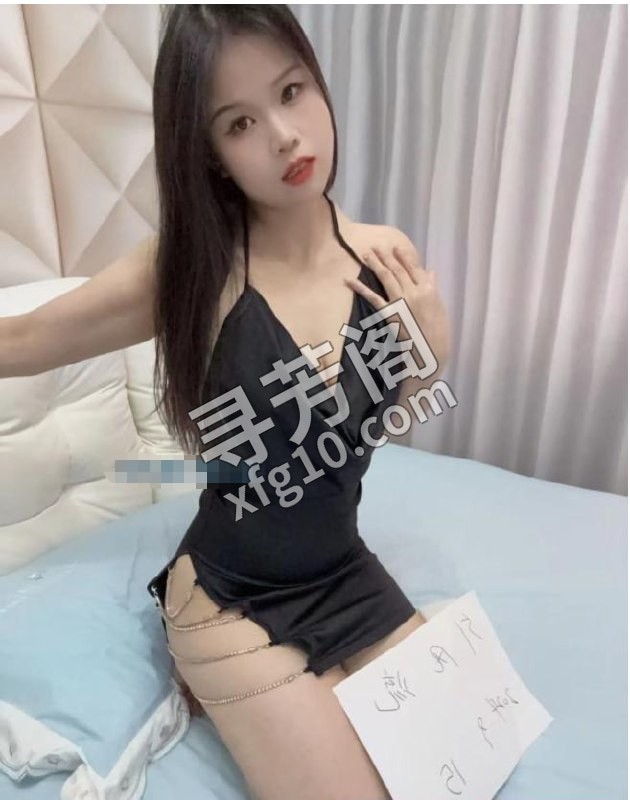 杭州滨江甜美系琳达 地方 年龄 25岁-30岁 颜值： 9分 700 项目 毒龙，鸳鸯浴，69，口爆，按摩 3