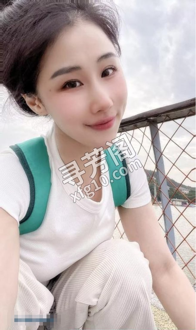 拱墅米洛性感美臀 地方 年龄 25岁-30岁 颜值： 6分 800 项目 深喉，鸳鸯浴，漫游，按摩，啪啪 2