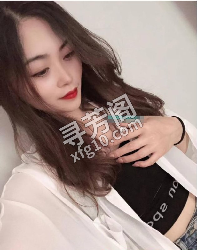 嘉禾小姐姐莉莉 地方 年龄 25岁-30岁 颜值： 6分 400 项目 该有都有 3