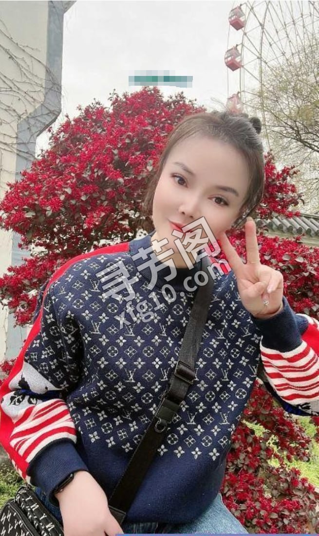 广州良家大胸玖玖姐 地方 年龄 25岁-30岁 颜值： 6分 400 项目 漫游，波推，舔蛋，舌吻，69，口暴 2