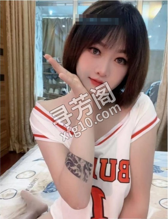 相城大胸中项 地方 年龄 25岁-30岁 颜值： 6分 350 项目 AB面，毒龙，无套口，口爆，乳交 2