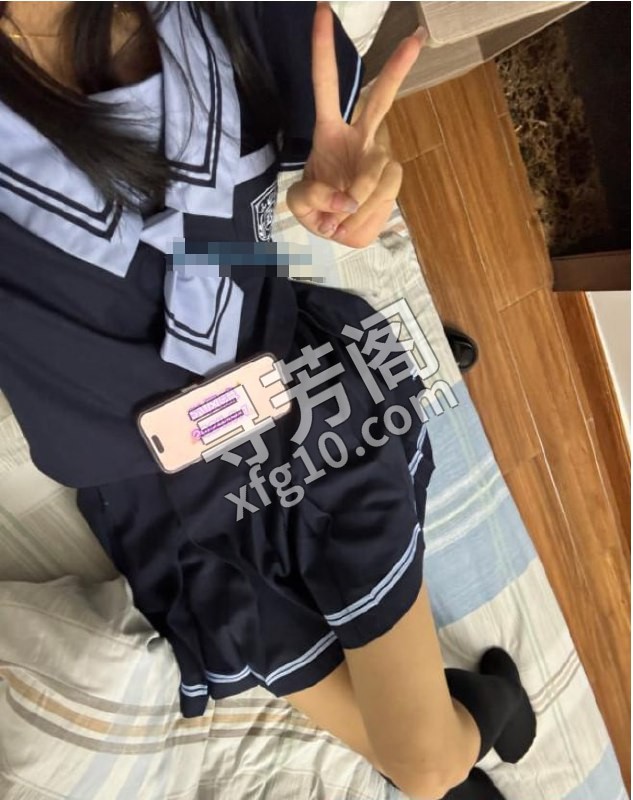 姑苏磨人小妖精 地方 年龄 25岁-30岁 颜值： 6分 800 项目 鸳鸯浴，爱爱，吹箫，口技，调情，制服诱惑 2