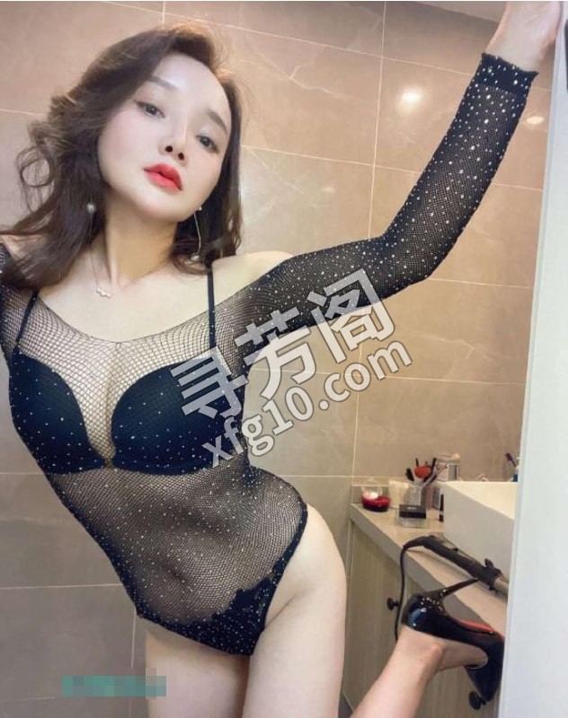 吴中妖娆小少妇 地方 年龄 25岁-30岁 颜值： 7分 700 项目 沐浴，全身按摩，高跟丝足诱惑，丝足踩背 2