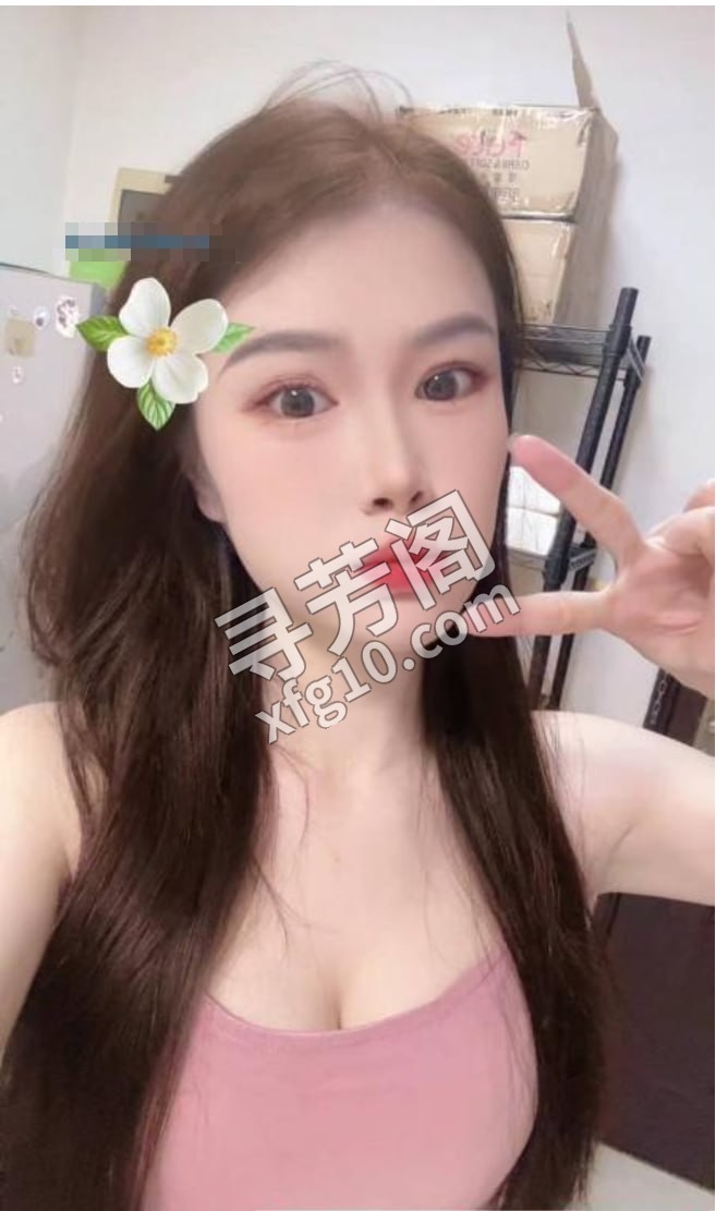 龙岗布吉 地方 市辖区 年龄 25岁-30岁 颜值： 6分 800 项目 陪洗，调情，无套吹，波推，69，毒龙 4
