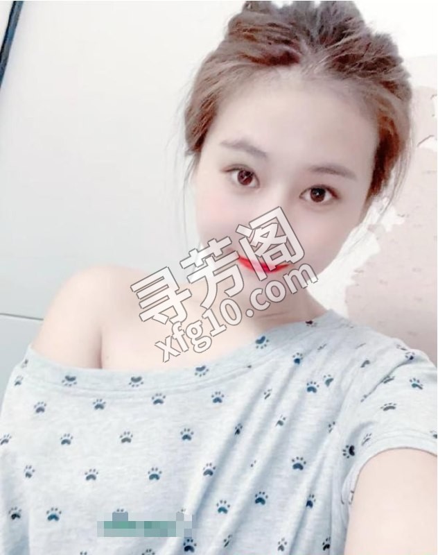 宝安小骚妹小敏 地方 市辖区 年龄 25岁-30岁 颜值： 7分 1000 项目 全套啪啪 3