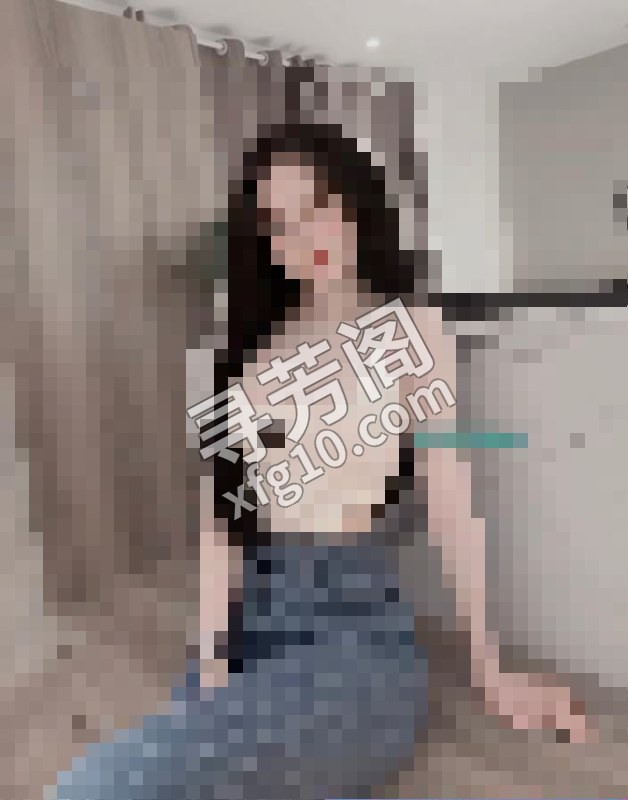 上梅林大奶莉莉 地方 市辖区 年龄 25岁-30岁 颜值： 6分 800 项目 口爆，波推，爱爱，果冻，全套 2
