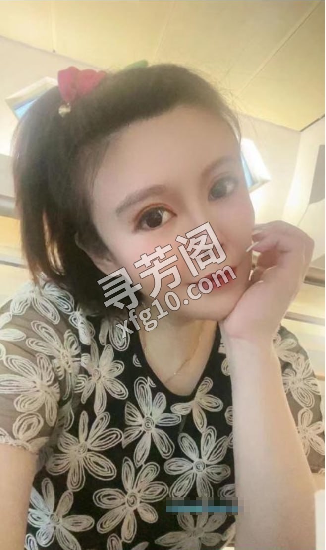 哈市晓晓露 地方 年龄 25岁-30岁 颜值： 6分 500 项目 2