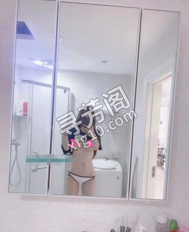 大连D奶少妇熙熙 地方 年龄 25岁-30岁 颜值： 6分 500 项目 全套项目 2