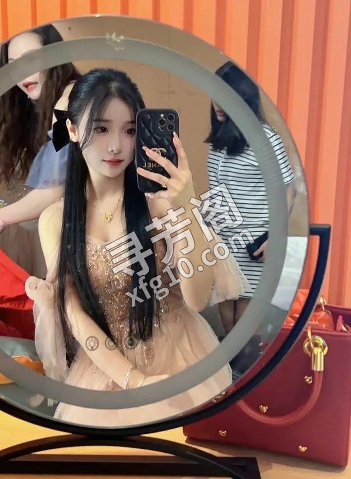 太原少妇妮妮 地方 年龄 25岁-30岁 颜值： 6分 700 项目 做爱 口交 无套 69 胸推 漫游 丝袜 2