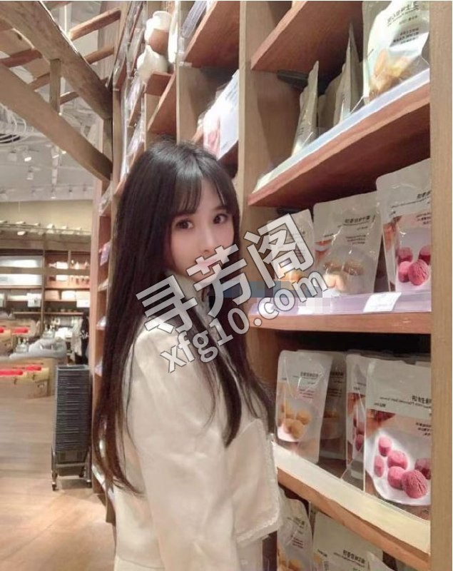 普陀苏晴老师 地区 普陀区 年龄 25岁-30岁 颜值 6分 价格 700 服务 洗澡，胸推，69，kj，漫游 4