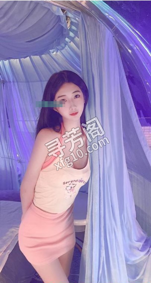 肤白腿长静静美女 地方 年龄 25岁-30岁 颜值： 7分 1000 项目 裸吹，全身漫游，共浴，口，69 3