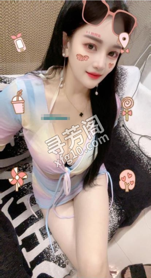天河项目型美女小烩 地方 年龄 25岁-30岁 颜值： 6分 400 项目 口爆，舌吻，毒龙，陪浴，丝袜诱惑 3