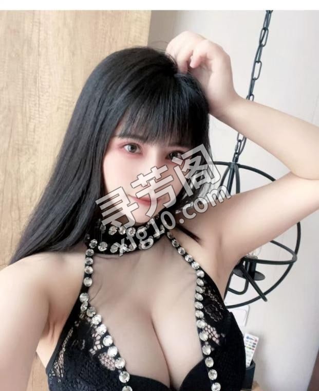 风骚小橘子 地方 年龄 25岁-30岁 颜值： 6分 400 项目 乳交洗面 吹箫 69互舔 pp 3