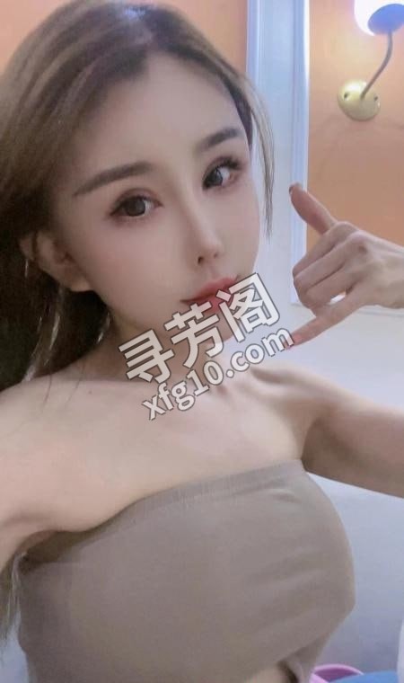 性感大长腿骚嫩妹 地方 年龄 25岁-30岁 颜值： 6分 500 项目 丝袜制服诱惑，口爆，69，激情爱爱 5
