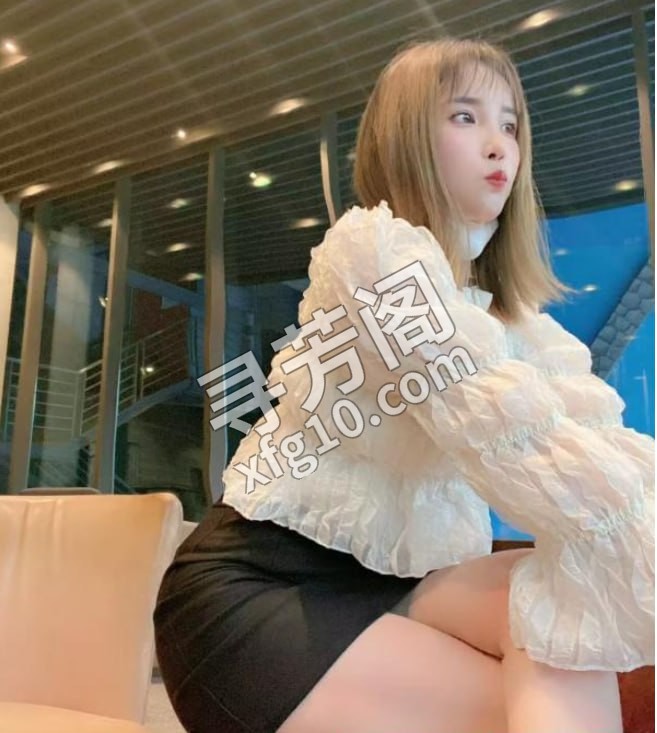 锡山公寓少妇 地方 年龄 25岁-30岁 颜值： 6分 600 项目 鸳鸯浴，深喉，指滑，六九 2