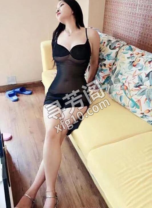 青羊少妇蒙蒙 地方 年龄 30岁-40岁 颜值： 6分 400 项目 鸳鸯浴，水中萧，69，口交，毒龙，口爆 2