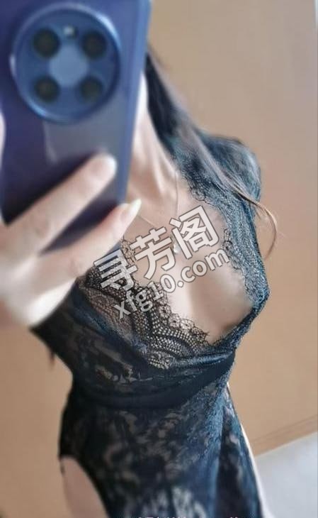 武侯六月项目好 地方 年龄 25岁-30岁 颜值： 6分 600 项目 爱爱 诱惑 漫游 陪洗 口 胸推 2