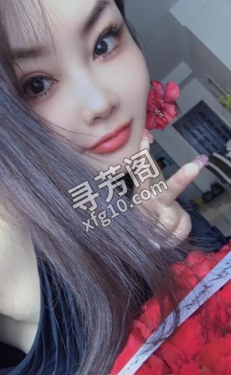 武侯骚话项目多乐乐 地方 年龄 25岁-30岁 颜值： 6分 500 项目 鸳鸯戏水，口吹，波推，爱爱，六九， 2