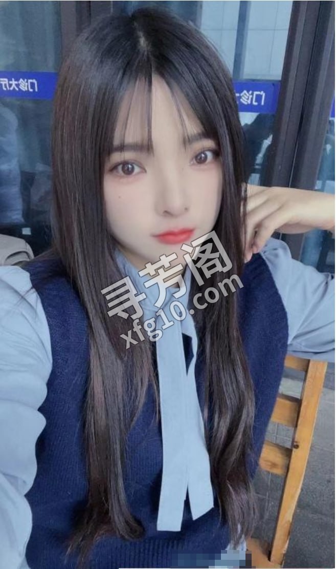 韵味十足的小姐姐 位置 渝北区 几岁 25岁-30岁 颜值＝ 6分 费用明细 400 项目 69，漫游，制服 2