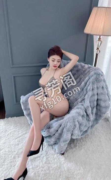 成都女王 地方 年龄 25岁-30岁 颜值： 6分 700 项目 鸳鸯浴，乳胶，精油开背，各种制服，各种道具 2
