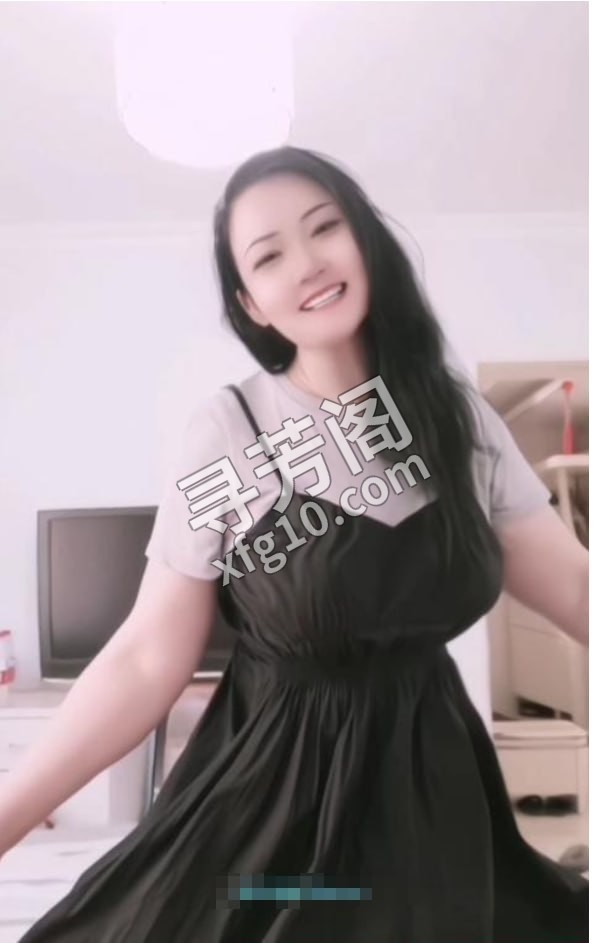 高桥熟女 地方 浦东新区 年龄 30岁-40岁 颜值： 6分 200 项目 鸳鸯浴，口交，角色扮演，爱爱 2