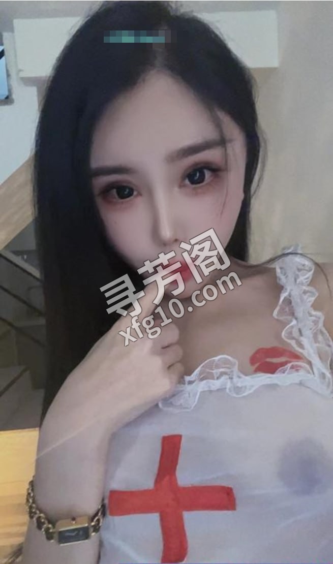 成都凤楼 地方 年龄 25岁-30岁 颜值： 6分 500 项目 洗澡，舌吻，丝袜制服，口爆 2