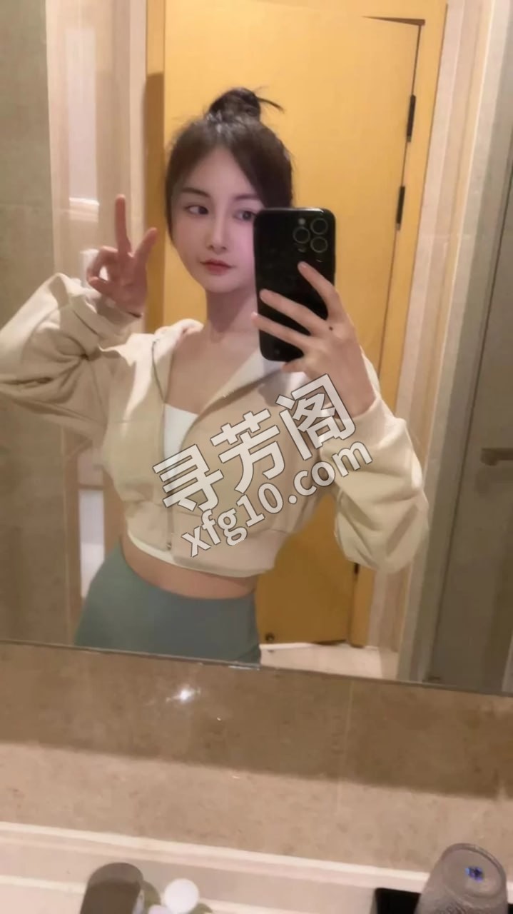 拱墅区极品小姐姐 信息分类：楼凤兼职 地方：浙江省- 信息来源：自寻 年龄：23 颜值：身材：10 2